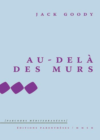 Au-delà des murs